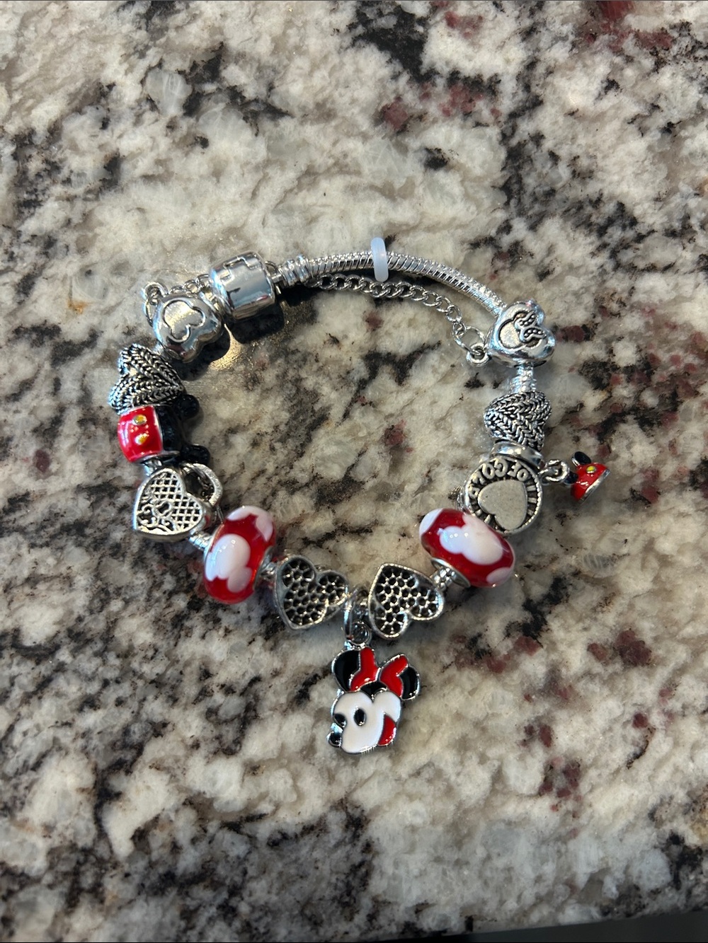 Disney‎ Mickey & Minnie Mouse Charm Bracelet YOUTH